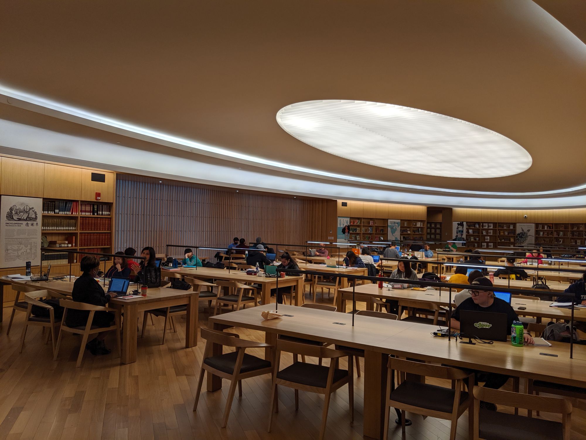 Calgary Central Library: combining intimacy and civic statement