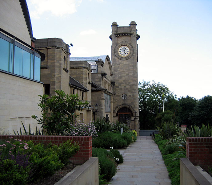 HornimanMuseumfront.jpg